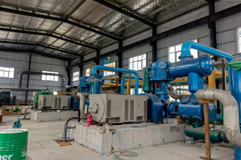 nitrogen compressor application at air separation plant industrial gas facility LW DW ZW series N2 O2 Russia permanent installation